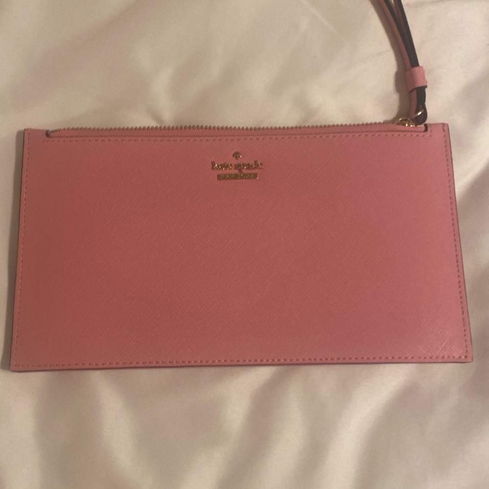 PINK KATE SPADE WRISTLET CLUTCH